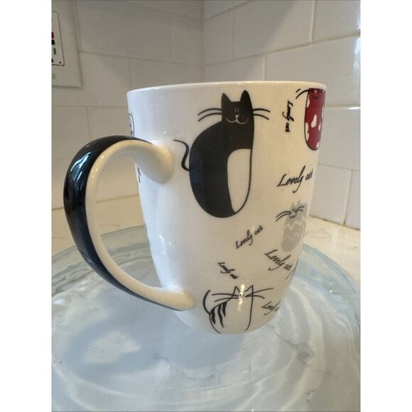 COLLECTIBLE 10 OZ MUG / "Lovely Cats" CATS PATTERN - Picture 4 of 12